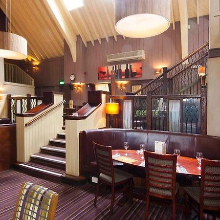 Premier Inn Milton Keynes Central Екстериор снимка